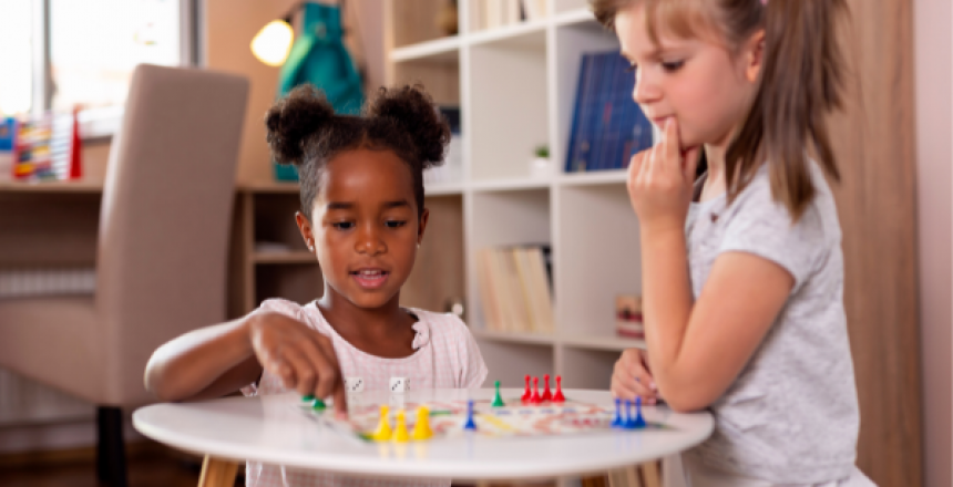 Quais os benefícios dos jogos de tabuleiro para crianças?